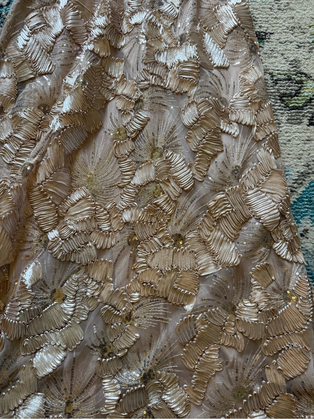Betsey & Adam Champagne Gold Embellished Sequin Evening Gown Formal Dress Size 8 - Picture 5 of 10